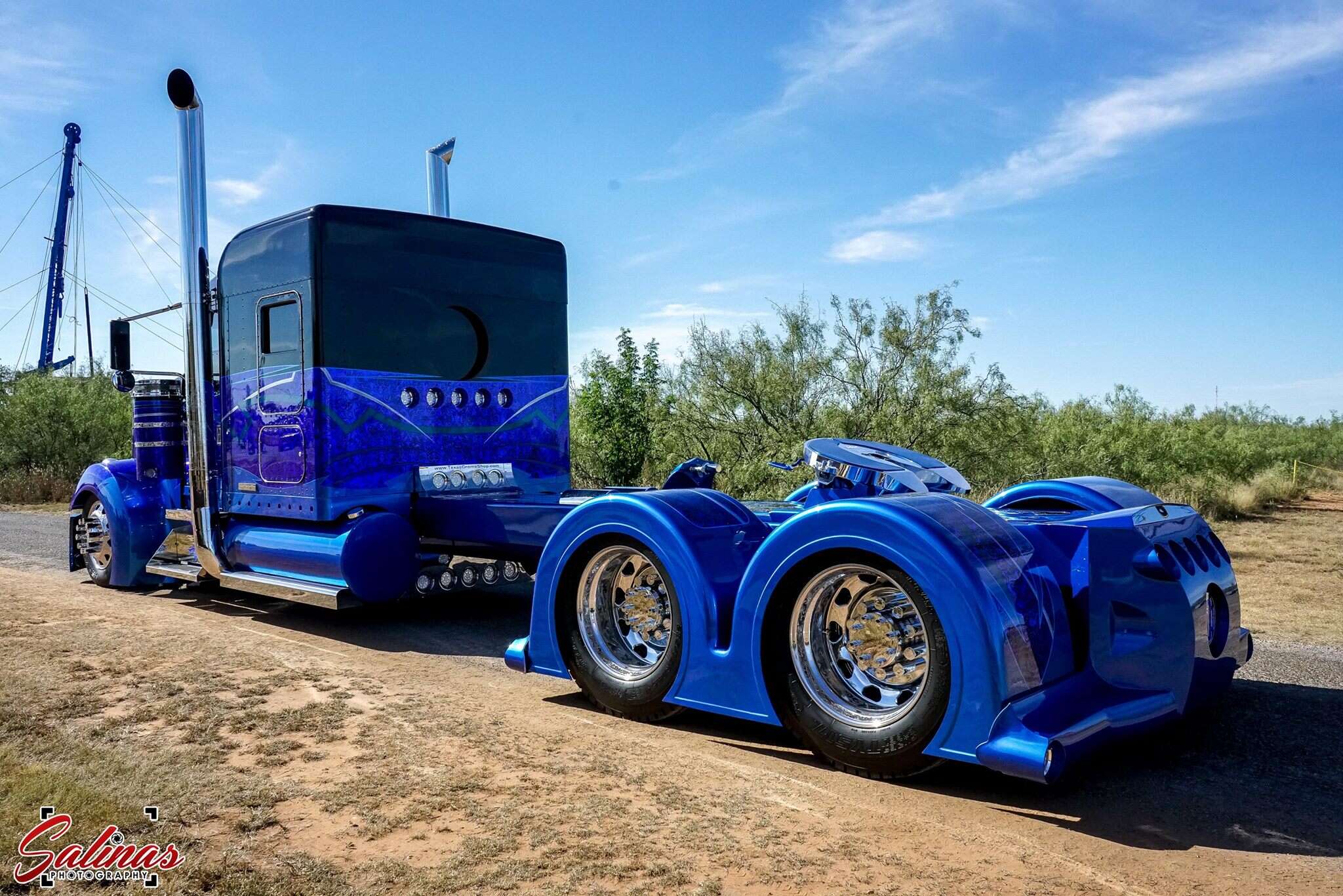 you-ve-never-seen-a-big-rig-like-this-the-drive