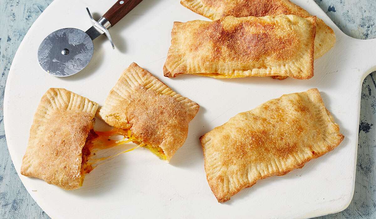 Pizza Pockets Recipe (4 Ingredients) The Kitchn
