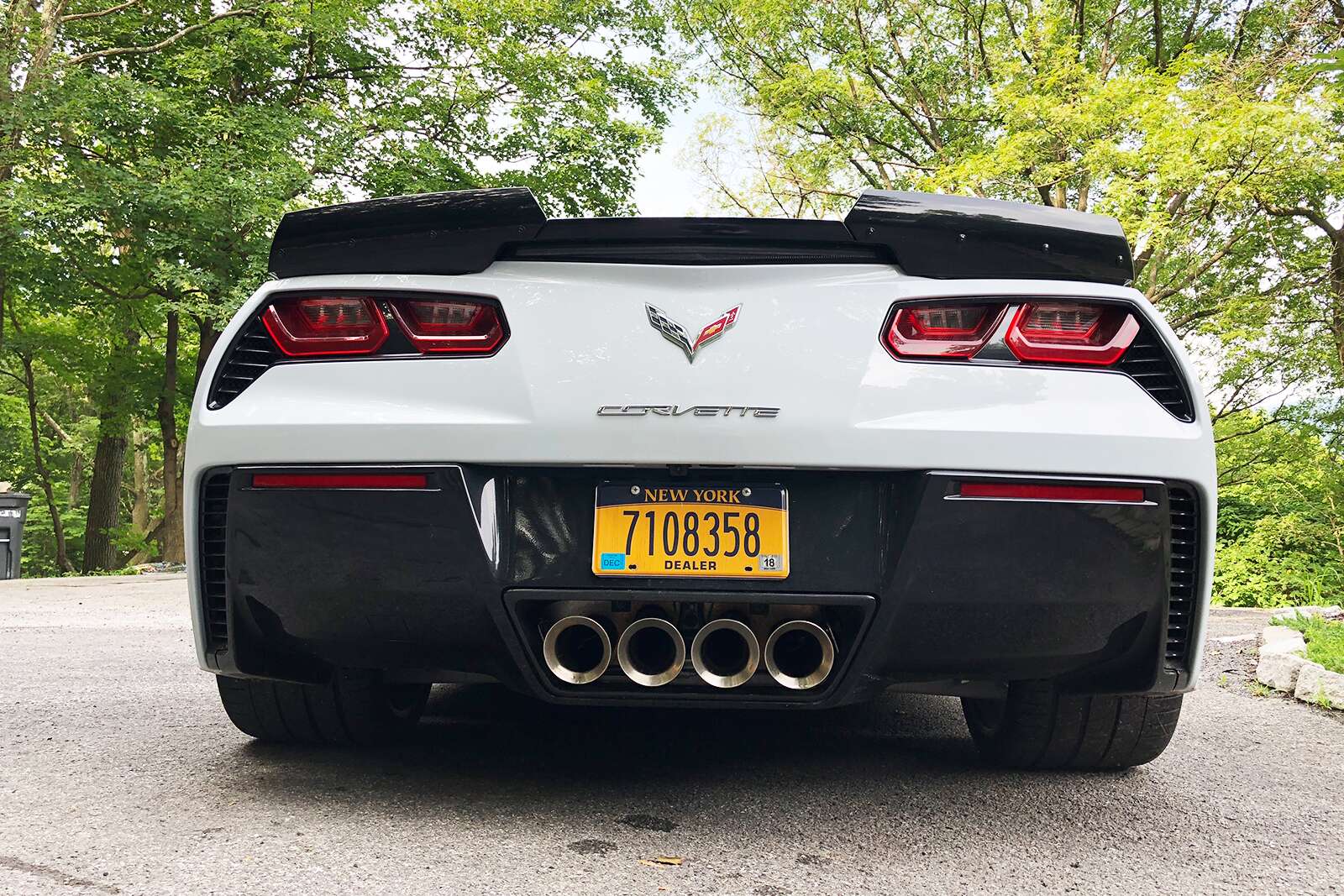 2019 Chevrolet Corvette Grand Sport Convertible rear end pic
